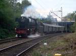 023 058 als Regionalbahn nach Bad Friedrichshall Jagstfeld bei der Durchfahrt des S-Bahnhofes Heidelberg Weststadt/Sdstadt.