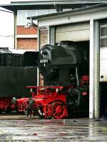 das Kpfchen ist schon wieder schick  023 105 im Eisenbahnmuseum in Heilbron am 23.07.09