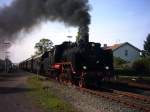 24 009 mit einem Sonderzug Mnster-Coesfeld-Gronau-Mnster am 01.05.2005 im Bahnhof von Steinfurt-Burgsteinfurt