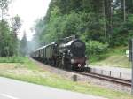 BR 38 3199 hngt am Zugschluss des P 103 in Lausheim-Blumegg am 27.5.07