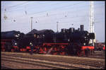 Parade am 26.10.1996 im BW Arnstadt: Dampflok 381182 nimmt Aufstellung zur Parade