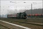 P8 (2455) Posen dampft mit dem  Zug der Erinnerung  bei Bochum-Ehrenfeld Richtung Bochum Hbf.