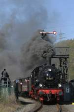 38 2267 am 18.4.10 mit Sonderzug in Bochum-Dahlhausen