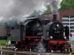 Die 38 2267 machte wieder fleiig Fhrerstandsmitfahrten im Eisenbahnmuseum Bochum Dahlhausen am 18.9.2010.