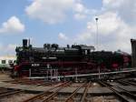 38 205 stand zum Familientag am 26.06.10 in Chemnitz-Hilbersdorf auf der Drehscheibe.