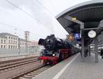 IGE Werrabahn-Eisenach 41 1144-9 mit dem RE 16992  Viba-Express  nach Eisenach, am 24.11.2018 in Erfurt Hbf.