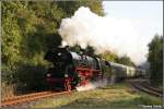 Elstertalexpress 2007: 41 1144 verlsst am Morgen des 23.09.07 mit ihrem Zug den Tunnel in Elsterberg.