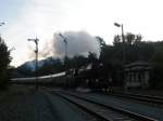 Der Elstertalexpress BR 41 1144-9 am abend des 13.09.08 bei der Ausfahrt im Bahnhof Elsterberg/V 