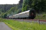 Nachschuss auf DPE95987 Gera - Eger, bespannt mit 41 1144, am 21.5.011 in Bad Brambach, unterwegs zum 950-jhrigen Stadtjubilum der Stadt Eger/Cheb.