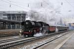 Die Dampflokomotive 41 1150 aus dem Jahr 1939 vom Bayerischen Eisenahnmuseum in Nordlingen bei der Durchfahrt am Heimeranplatz im Rahmen der Fahrt  Rund um Mnchen  am 09.12.12.