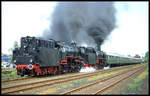 41241 und 41360 machen hier in Bedburg am 27.5.1995 um 12.05 Uhr eine Scheinanfahrt mit dem BDEF Sonderzug.