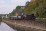 41 096 mit dem DPE318 von Braunschweig nach Hattingen (Ruhr) am 16.04.11 in Bochum-Dahlhausen.