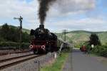 41 360 mit einem Sonderzug nach Kreuzber (Ahr) in Dernau am 01.09.2012