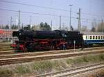 Die 41 018 machte bei ihrer 3-tgigen Bodensee Rundfahrt auch station in Freiburg. Der Dampfzug kam bers Hllental und wurde gezogen von einer Br 218 und Br 143. Dampflok war whrend der Fahrt bers Hllental am Zugschluss.