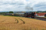 Am Sonntag 7 Juni 2019 fahrt NostalgieZugReisen Sonderzug mit die 44 1486 von Goslar nach Altenbeken unterwegs und passiert bei Riesel.