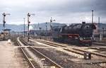 Erinnerungen an die Dampflokhochburg Saalfeld: 44 0413-3 im Oktober 1978 im Bahnhof Saalfeld.