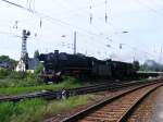 09.05.2009 Schotterzug Flechtingen-Stafurt BR44 1486 und BR52 8184 zogen rund 25 Flachwagen der PBSV-Verkehrs GmbH Beladen mit Schotter     Hier in Magdeburg-Rothensee ...