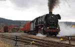 44 2546-8 mit dem DGZ 304 (Walldorf-Meiningen) Ausfahrt Walldorf 12.4.13