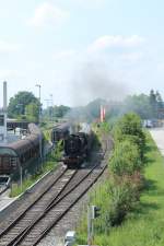 Ausfahrt 44 546 aus Wassertrdingen vorbei am Henkelwerk am 07.07.2013.