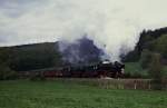 Schwerer Güterzug auf der Teutoburger Wald Eisenbahn.