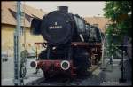 Stadt Museum Gemünden am 17.7.1991: Dampflok 44424 im Innenhof