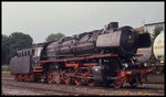 Am 9.7.1989 war die schwere 44404 Güterzuglok noch immer Zuglok für die Sonderzüge des Eisenbahn Kurier, in der Nachfolge heute Eisenbahn Tradition, auf der TWE. Hier rangiert die Maschine im BW Lengerich Hohne.