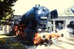 Die 053 045-1 vom BW Duisburg-Wedau war 1974 bei Museumstagen im Eisenbahnmuseum Bochum-Dahlhausen zur Besichtigung unter Dampf.