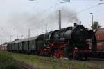 52 8134 am 26.6.11 mit einem Sonderzug von Duisburg Hbf nach Siegen in Ratingen-Lintorf.