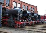 Eisenbahnfreunde Treysa 52 8106, 50 3705 und Meininger Dampflok Verein 50 3501 am 24.03.18 beim Lokschuppenfest in Treysa 