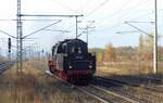 DLW 50 3501 als Tfzf aus Meiningen, am 30.10.2021 in Neudietendorf.