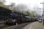 50 3655 mit einem Sonderzug bei der Ankunft in Wuppertal Hbf am 25.10.2008