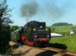 Am frhen Abend des 23.05.2009 dampft 50 3616 mit DPE 31770 in der Ortslage von Schlettau wieder nach Schwarzenberg.