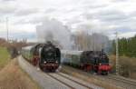 50 3501 mit dem DPE 33952 (Rottweil-Schwennigen (Neckar) und 75 1118 mit dem DPE 33960 (Rottweil-Spaichingen) bei Rottweil-Saline am 28.