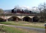 50 3501 mit Sonderzug kurz vor Wasungen am 02.04.2011