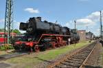 Bei strahlend blauem Himmel Prsentiert sich 50 3552-2 am 17.05.2012 bei den Bahnwelttagen vom 17.- 20.05.2012 im Eisenbahnmuseum Darmstadt Kranichstein. Die 50er gehrt der Museumseisenbahn in Hanau.