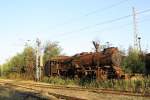 Der Torso von 50 3557 am 16.09.2012 im Bw Falkenberg Oberer Bahnhof, nach unserem Freischnitt.