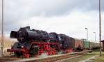 ...sieht aus wie  Reichsbahnflair , am 03.02.2007 stand die 50 3648-8 mit diesem Sonderzug im Bahnhof Annaberg-Wiesa