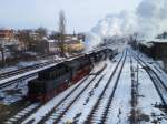 Die Blankenburger 50 3708 brachte den Berliner Sonderzug mit 52 8177 am 23.03.13 vom Museum in den Bahnhof Stafurt. Wo er dann mit 52 8177 seine Fahrt allein fort setzte.