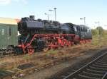 Lok 50 3648-8 des Schs. Eisenbahnmuseum im Bahnhof Wernigerode auf einem Nebengleis abgestellt. (Wernigerode 01.10.06)