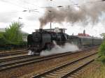 DLW 50 3501 mit einem Sonderzug nach Meiningen, am 20.06.2015 bei der Ausfahrt in Erfurt Ost.