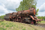 50 3523 befindet sich in Privatbesitz und steht auf dem Gelände des Modell- und Eisenbahnclubs Selb-Rehau e.V. 21.05.2016

Hersteller: Krupp
Fabriknummer: 2546
Abnahmedatum: November 1941
Erst-Bw: Köln-Nippes
weitere Beheimatungen: Rochlitz, Glauchau, Magdeburg-Rothensee, Magdeburg Hbf, Magdeburg-Buckau, Aschersleben, Werdau, Köthen, Oebisfelde, Stendal, Reichenbach (Vogtl), Karl-Marx-Stadt, Dresden
ursprüngl. Fahrzeugnr.: 50 1706
Umzeichnungen: 50 3523 (02.06.1958), 50 3523-3 (01.06.1970)
Umbau zur fahrunfähigen Heizlok: 30.07.1988
Ausmusterung (DR): 10.09.1992
z.Z. in Privatbesitz
