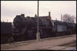 503520 war am 21.3.1992 in einem langen Lokzug im BW Staßfurt abgestellt.