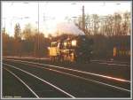 Auf der letzten Fahrt des Sonderzuges, der am 06.01.2008 mehrmals zwischen Aschaffenburg und Heigenbrcken pendelte, musste die Zuglok 50 3552 der Eisenbahnfreunde Hanau umsetzen und glnzte dabei im