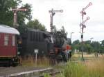 Hier BR 50 3682-7 mit ihrem Sonderzug nach Gstrow, hier am 27.6.2009 bei der ausfahrt aus dem Bf.