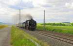 DLW 50 3501 mit einem Sonderzug von Erfurt Ost nach Meiningen, am 20.06.2015 bei Arnstadt.