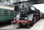 50 0072-4 des Bayerischen Eisenbahnmuseums steht bei der Lokparade anlässlich der Märklintage 2015 in Göppingen auf Gleis eins im Bahnhof.