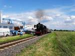 Historische Eisenbahn Frankfurt 52 4867 mit einen Sonderzug am 05.06.17 bei Liederbach