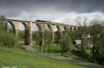 Himmelfahrtstour der IG Dampflok Nossen e.V am 17.05.07 von Nossen ber Freiberg nach Hainichen und retour: Die Sonne spielte mit, als 52 8079 auf dem Viadukt bei Frankenstein auftaucht.