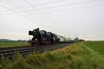 Historische Eisenbahn Frankfurt am Main 52 4867 mit Sonderzug am 28.08.21 bei Bad Vilbel 