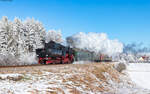 52 7596 mit dem DPE 26334 (Rottweil - Triberg) bei Zollhaus 28.12.24